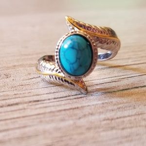 Turquoise, silver and gold feathered band ring